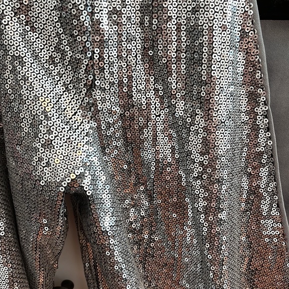Missguided silver sequin bodysuit size 4 - Picture 3 of 5